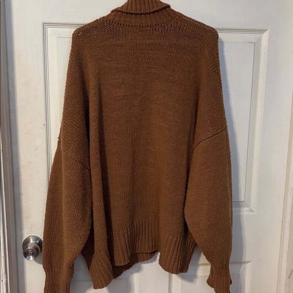 Babaa no17 Sweater in Dátil - Picture 5 of 6